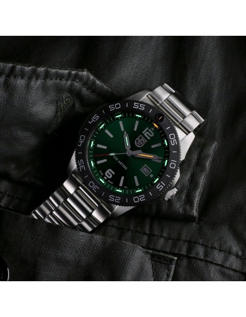 Luminox Pacific Diver XS.3137