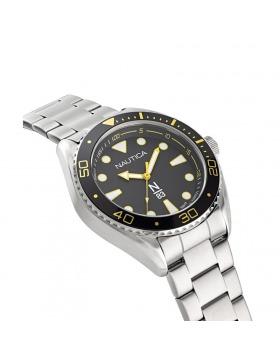 Nautica N83 Finn World NAPFWS223