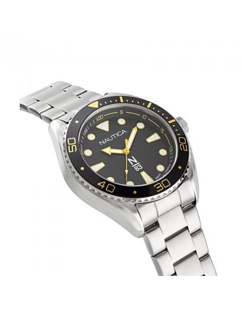 Nautica N83 Finn World NAPFWS223