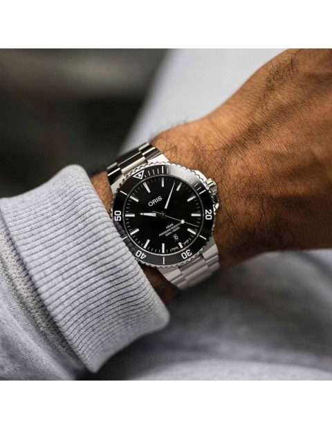 ORIS Aquis Date 01-733-7730-4134-07-8-24-05PEB